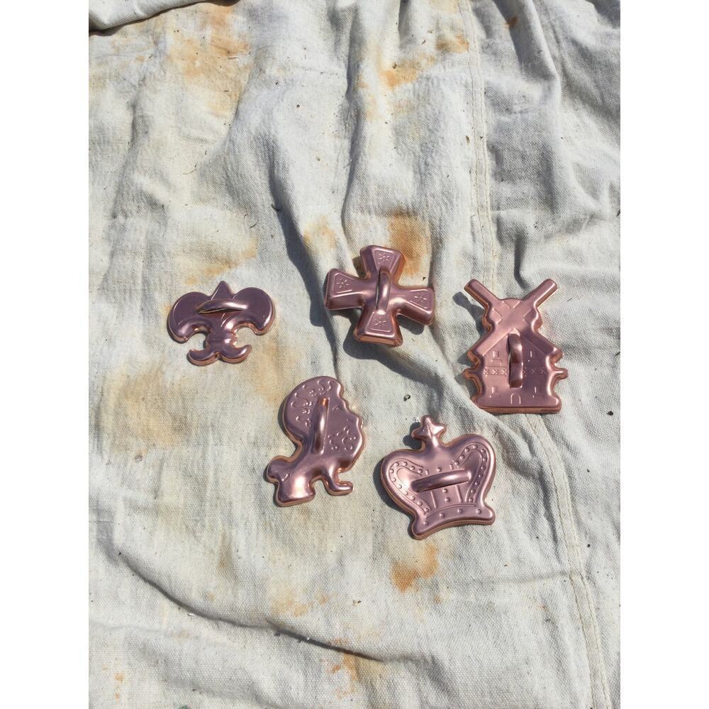 Vtg copper cookie cutters set 5 Royal crown regalia farmhouse country mardi gras